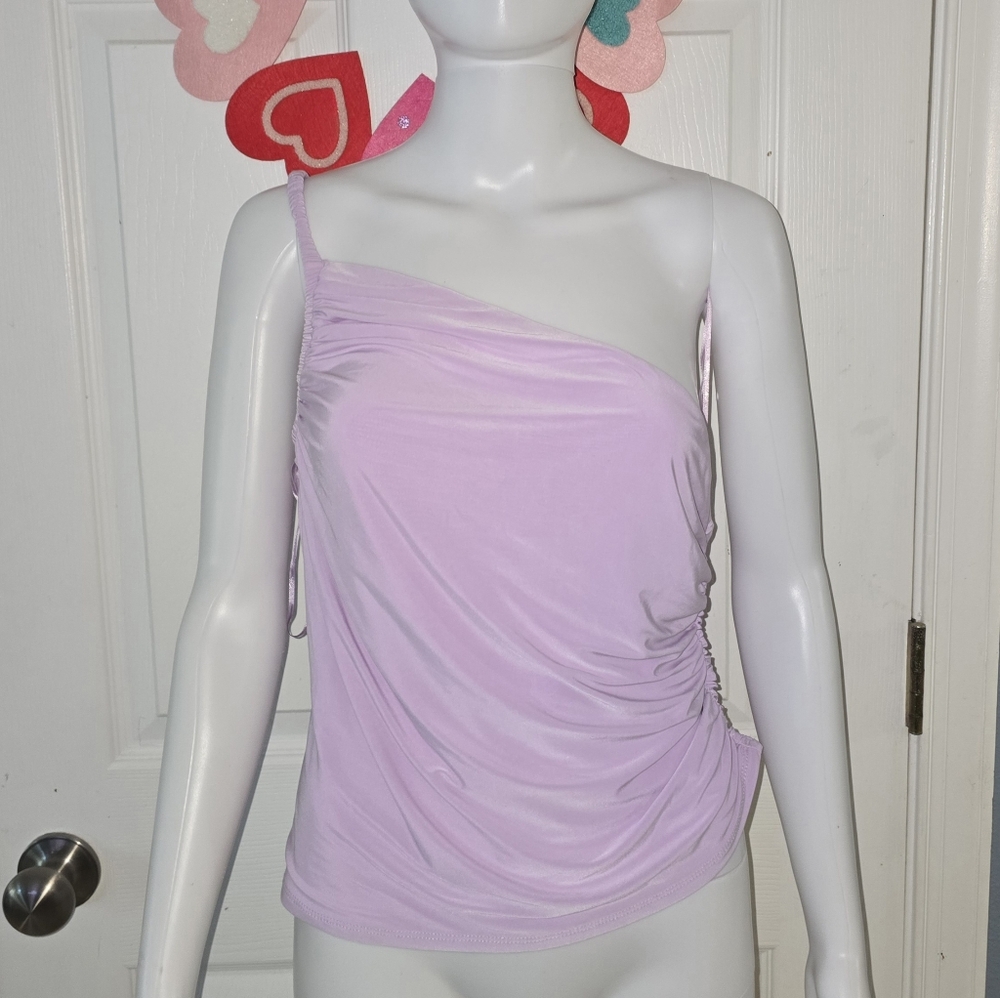 Wayf Lilac One-Shoulder Camisole